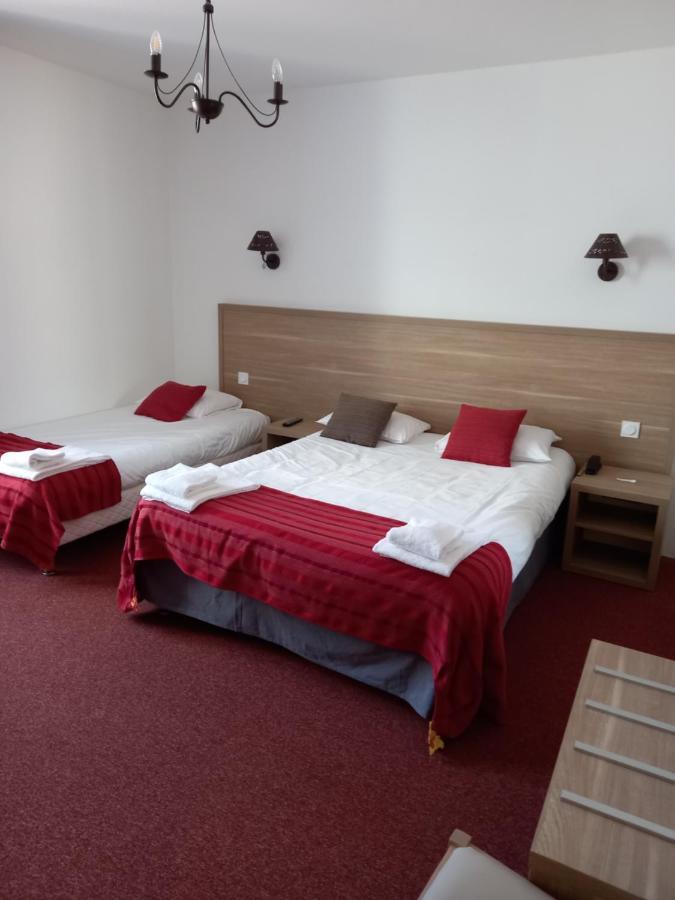 Pont-de-Roide Hotel Des Voyageurs מראה חיצוני תמונה